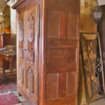 Petite armoire Louis XIV vue de côté